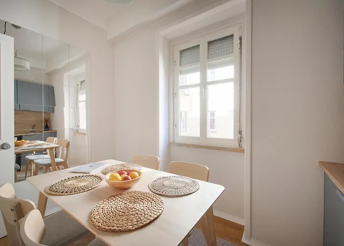 Premium Steps From Avenida Da Liberdade Διαμέρισμα