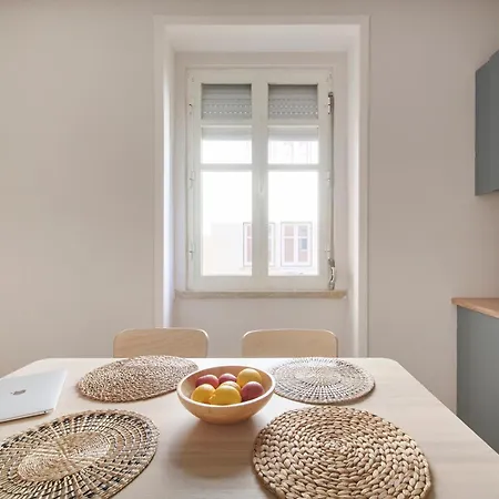 Premium Steps From Avenida Da Liberdade * Lissabon