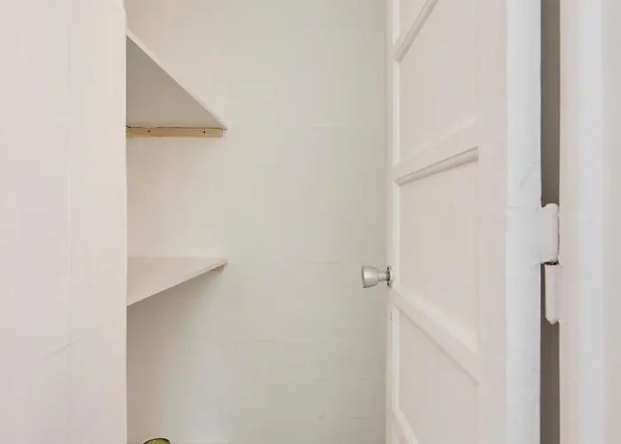 Premium Steps From Avenida Da Liberdade Daire