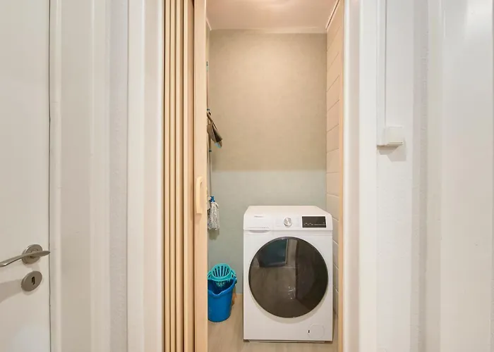 Premium Steps From Avenida Da Liberdade * Lissabon